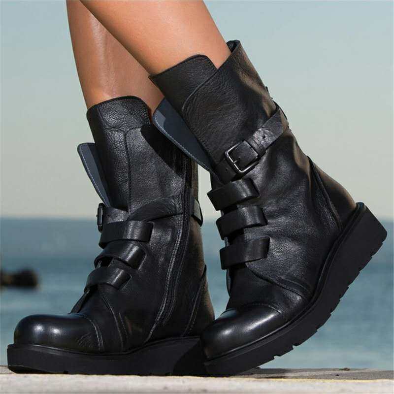 Round toe black mid-tube boots